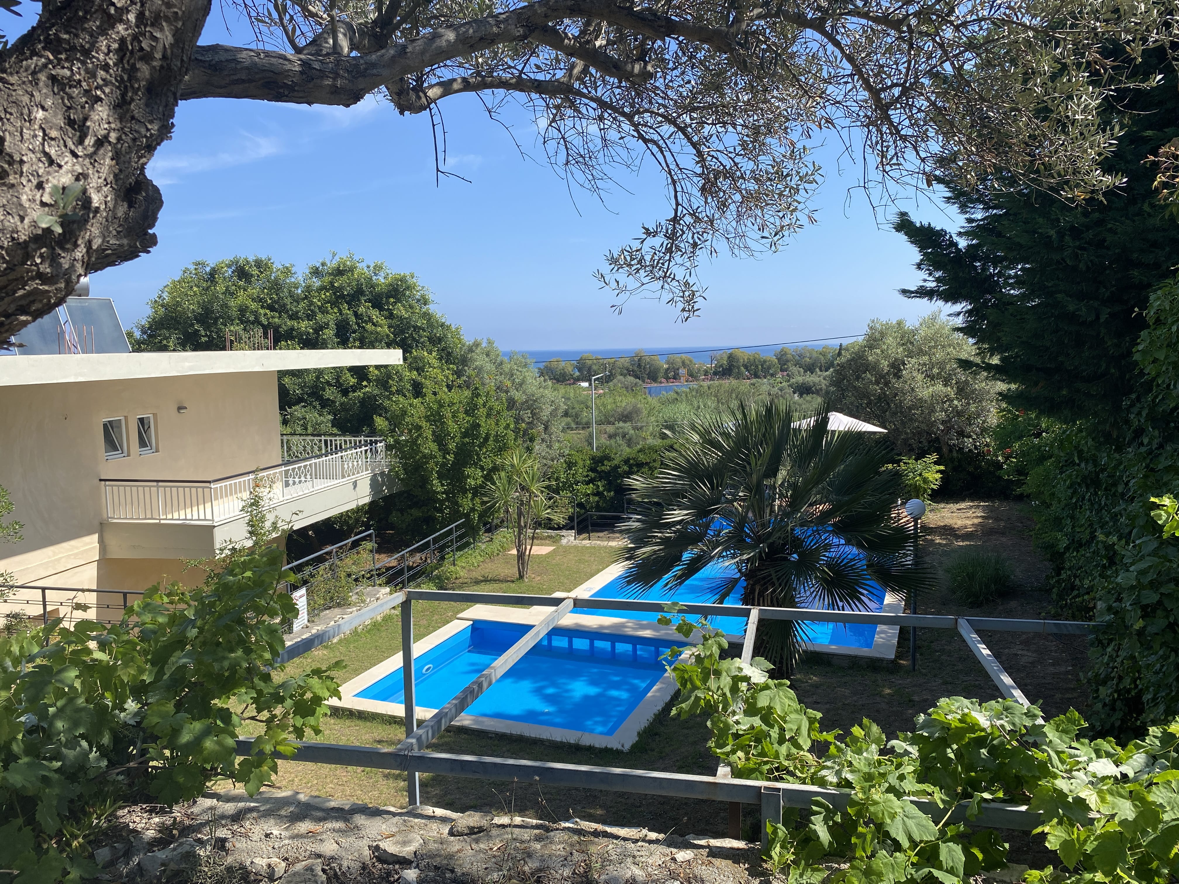 Villa George - Photo 10