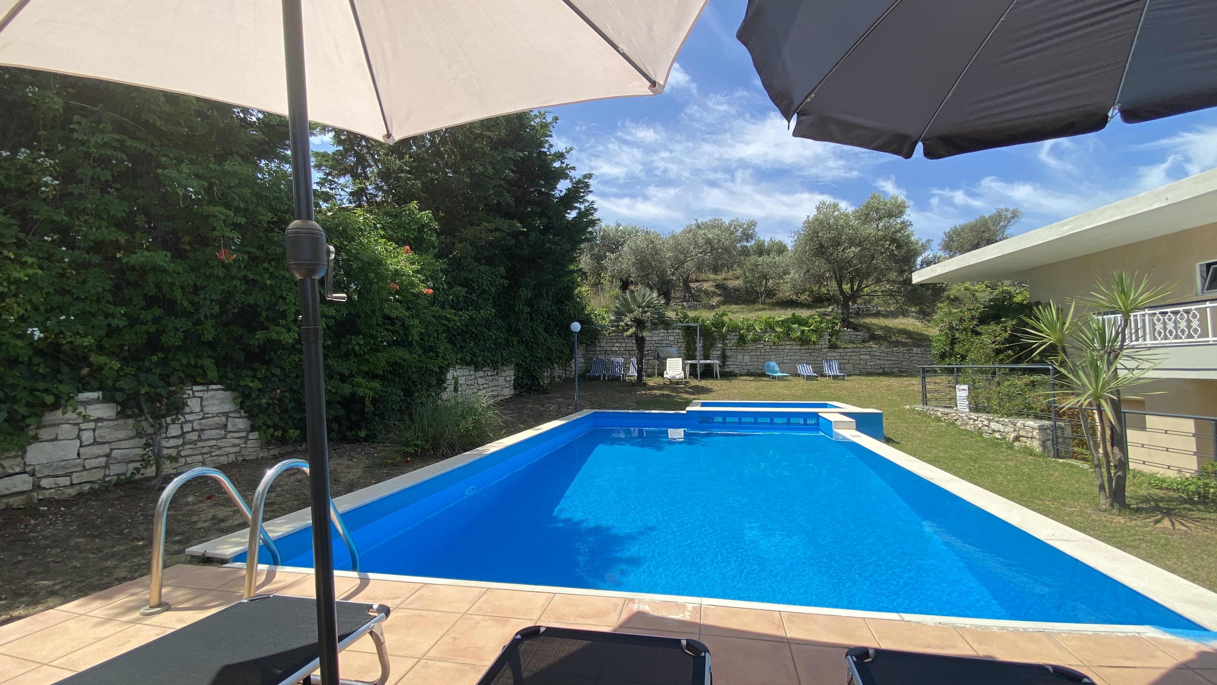 Villa George - Photo 11